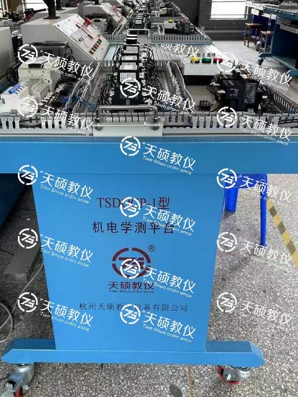 機(jī)電學(xué)測(cè)平臺(tái)實(shí)訓(xùn)室順利安裝、調(diào)試、培訓(xùn)、驗(yàn)收通過(guò)！